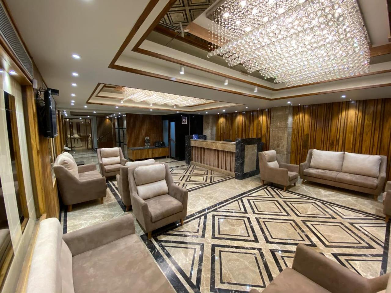 Hotel Evershine Rajkot Exterior photo